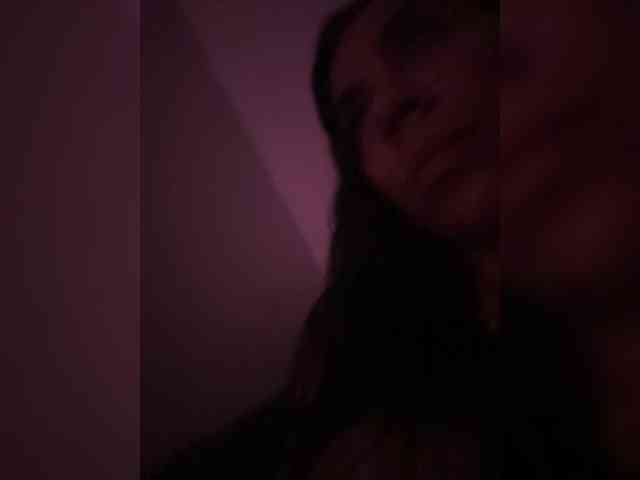 Juanita-Fox webcam