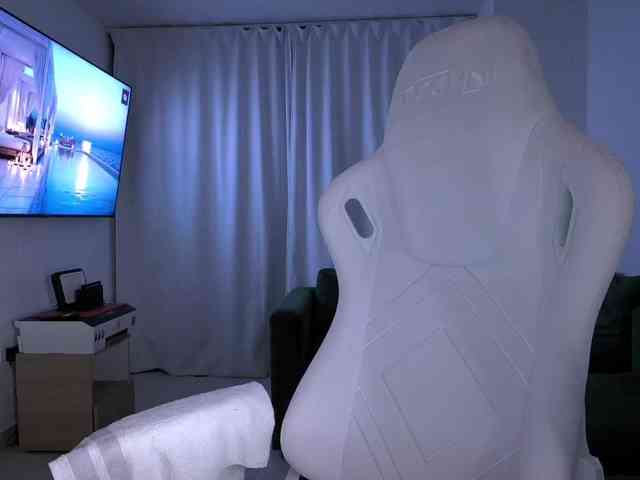 Juanita-Fox webcam