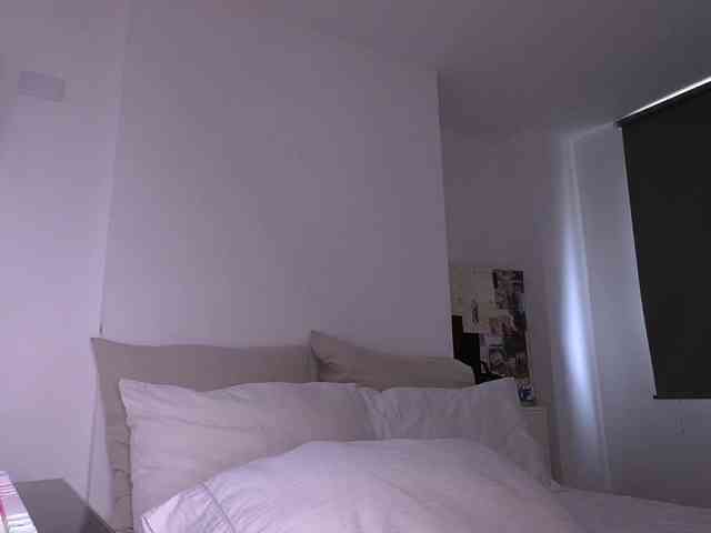 Juanita-Fox webcam