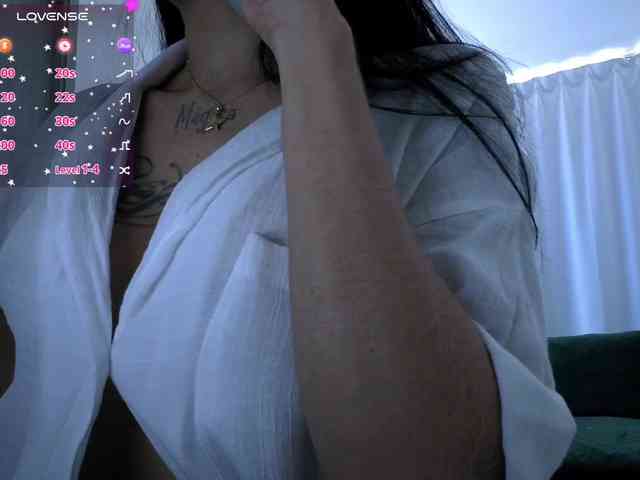 Juanita-Fox webcam