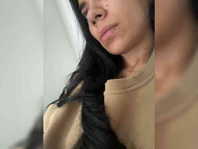 Juanita-Fox webcam