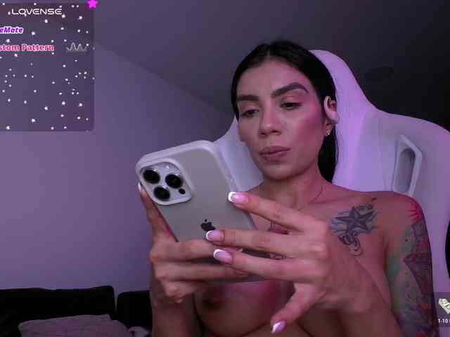 Juanita-Fox webcam