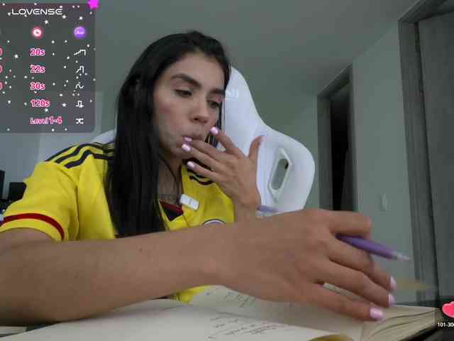 Juanita-Fox webcam