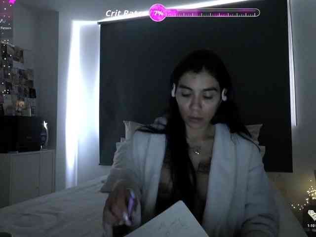 Juanita-Fox webcam