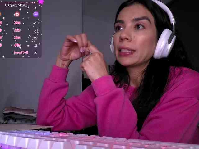 Juanita-Fox webcam