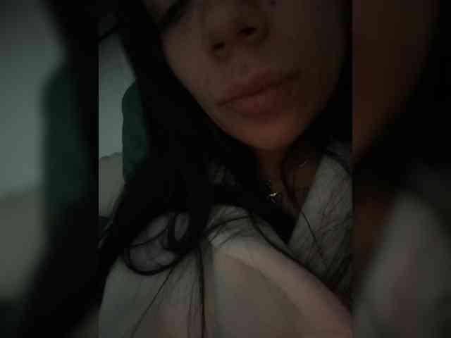 Juanita-Fox webcam