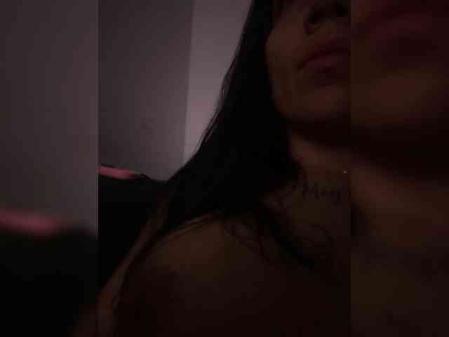 Juanita-Fox webcam