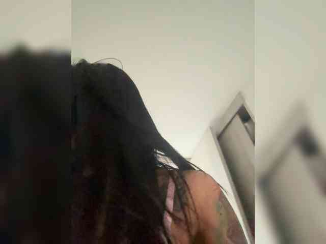 Juanita-Fox webcam