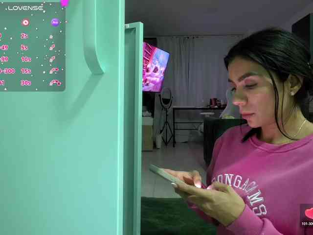 Juanita-Fox webcam