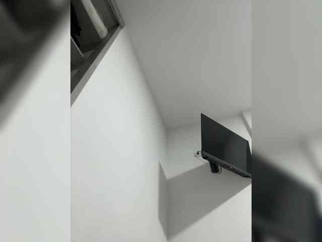 Juanita-Fox webcam