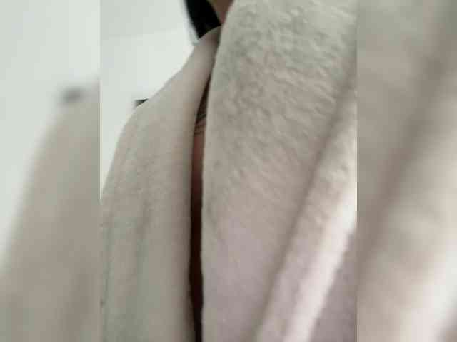 Juanita-Fox webcam