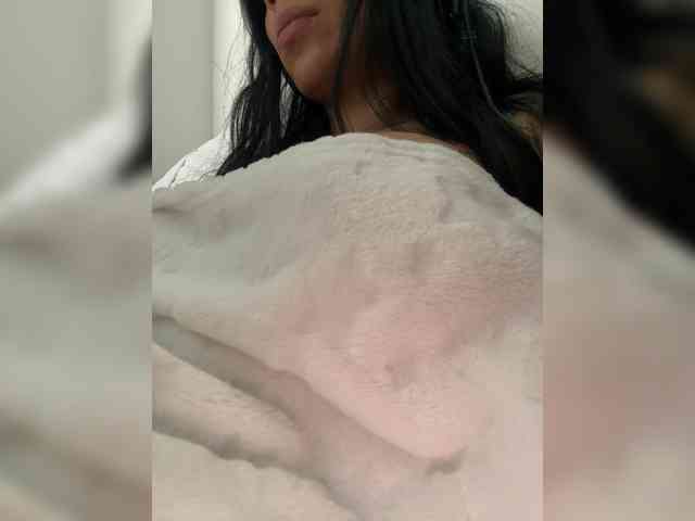 Juanita-Fox webcam