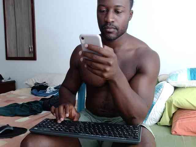 NikeBlack Sex Cam Show