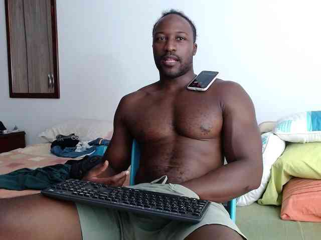 NikeBlack Sex Cam Show