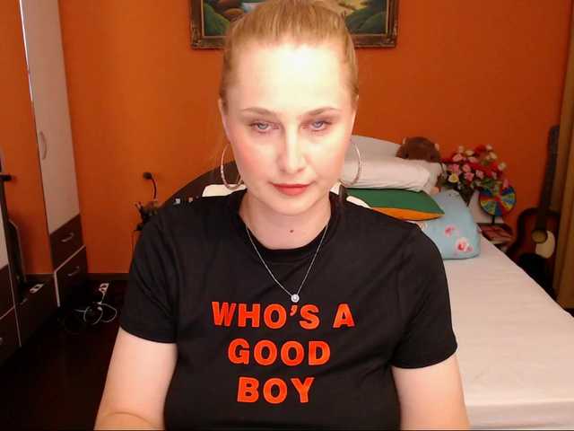 NatashaRouge live cam on BongaCams