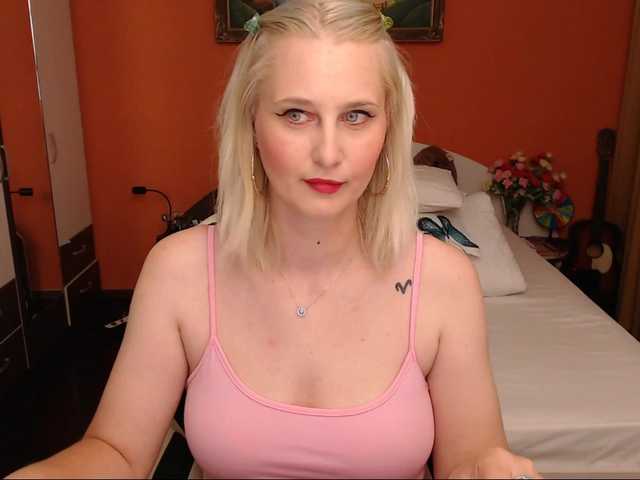 NatashaRouge live webcam show