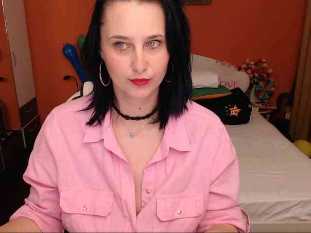 NatashaRouge webcam