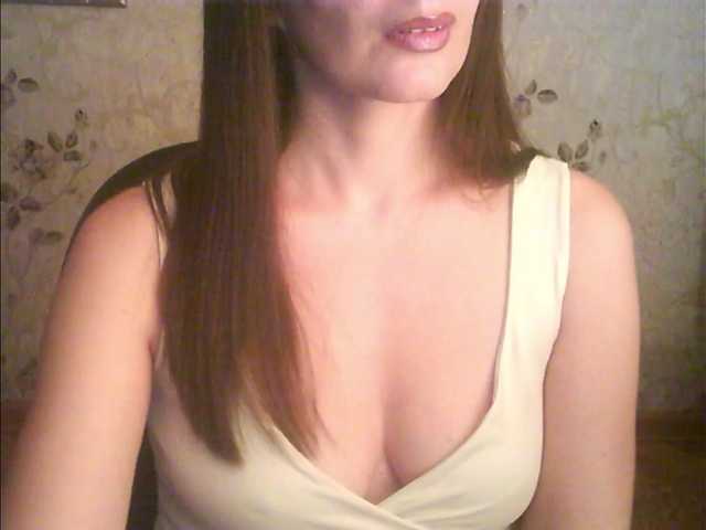 droplet83 live cam on BongaCams