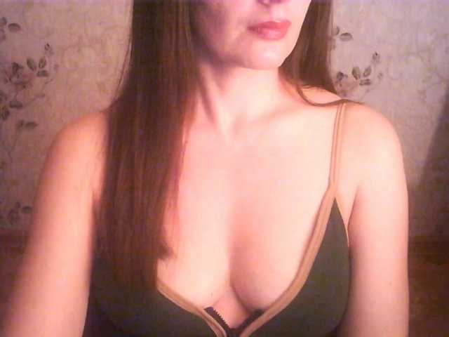 droplet83 live cam on BongaCams