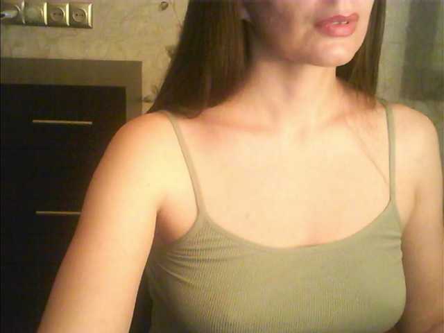 droplet83 live cam on BongaCams