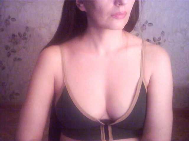 droplet83 live cam on BongaCams