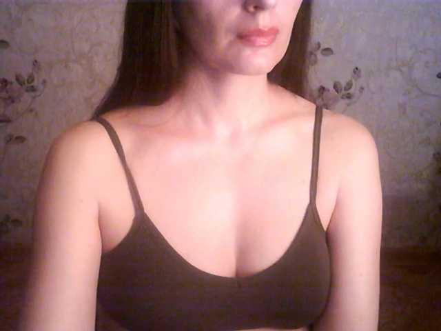 droplet83 live cam on BongaCams