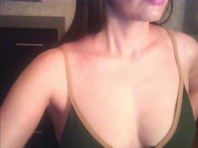 droplet83 live cam on BongaCams