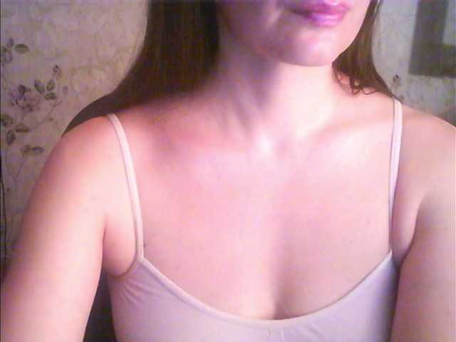 droplet83 live cam on BongaCams