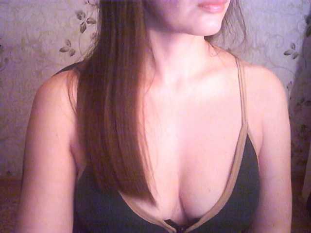 droplet83 live cam on BongaCams