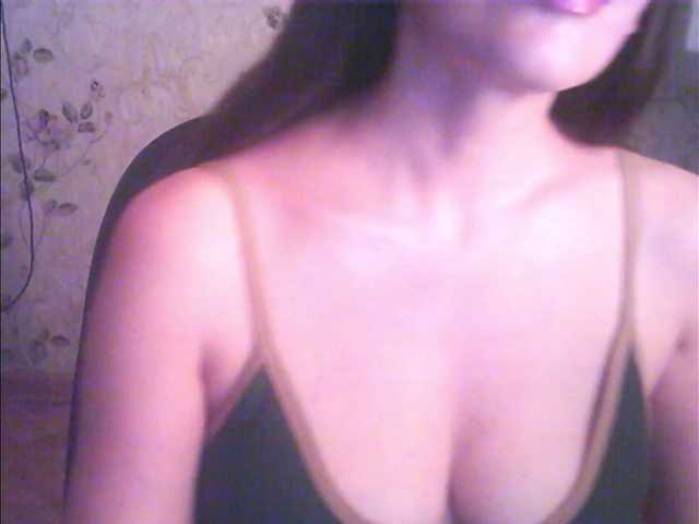 droplet83 live cam on BongaCams