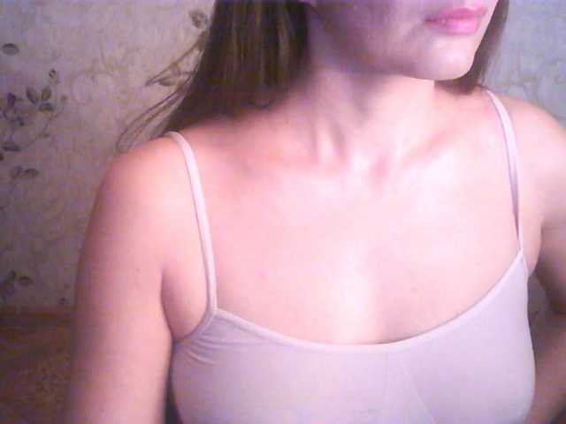 droplet83 live cam on BongaCams