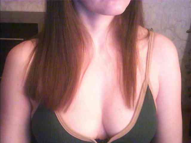 droplet83 Live Webcam on BongaCams