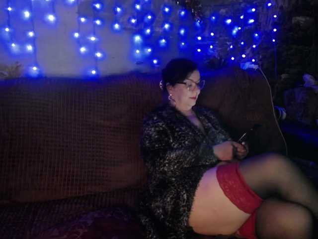Lori2017 live cam on BongaCams