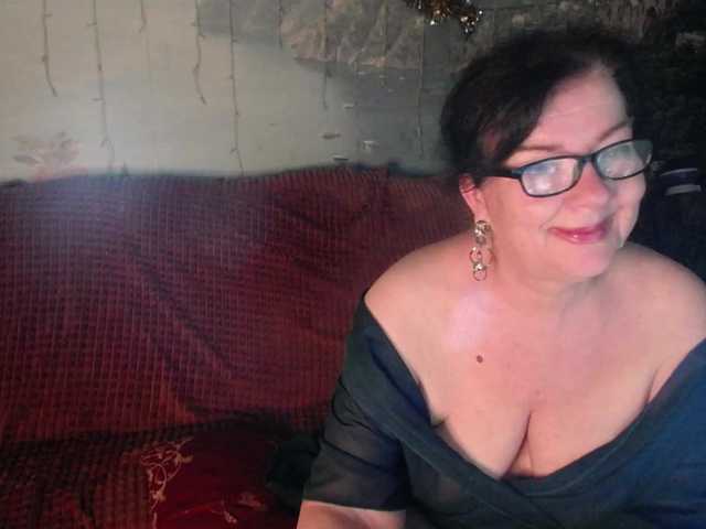 lori2017 cam belle