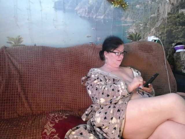 Lori2017 live cam