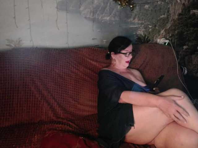 Lori2017 live cam on BongaCams