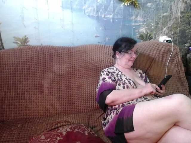 lori2017 cam belle