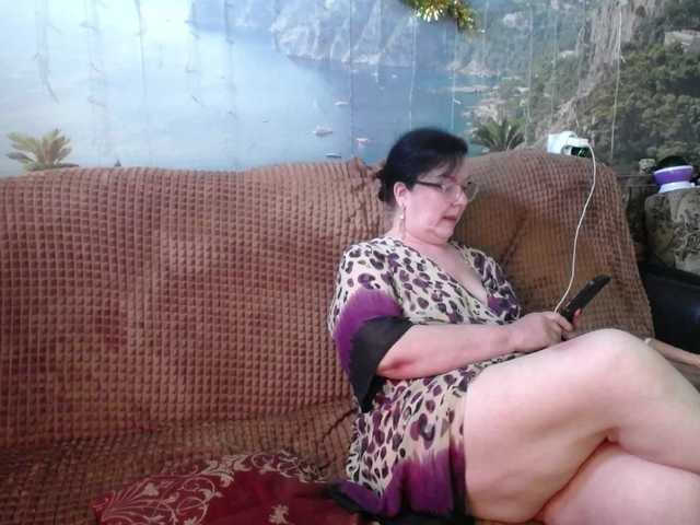 lori2017 cam belle