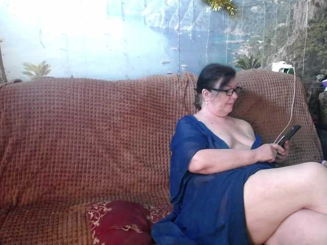 Lori2017 live cam on BongaCams