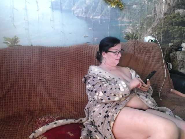 Lori2017 live cam