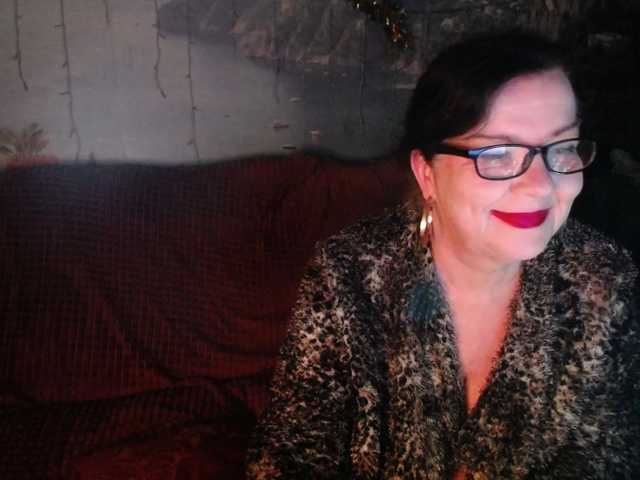 Lori2017, en vivo ahora en BongaCams