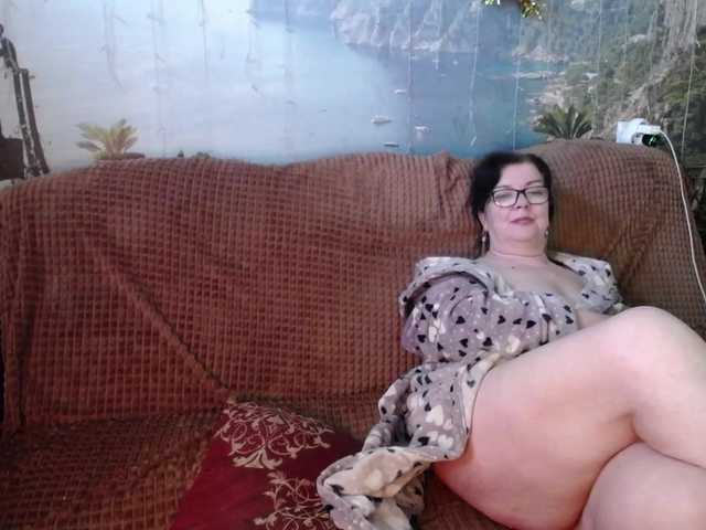 Lori2017's BongaCams show and profile