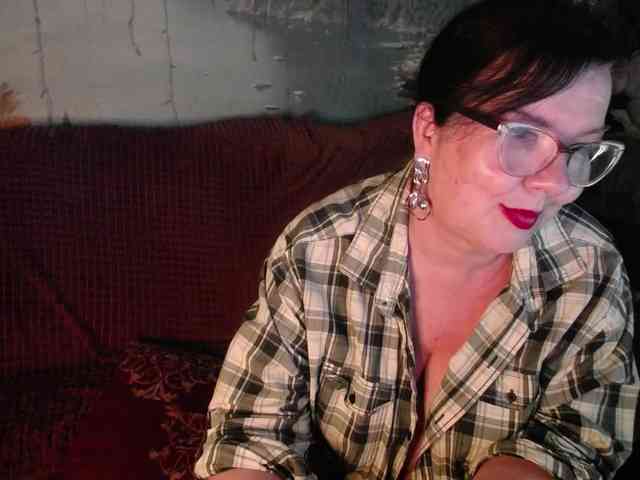 Lori20 webcam