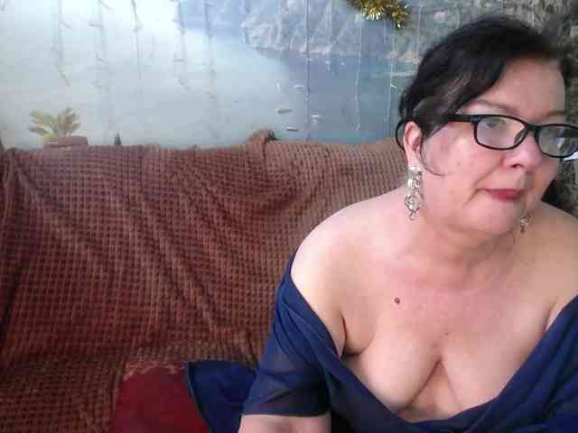Lori20 webcam