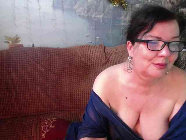 Lori20 webcam