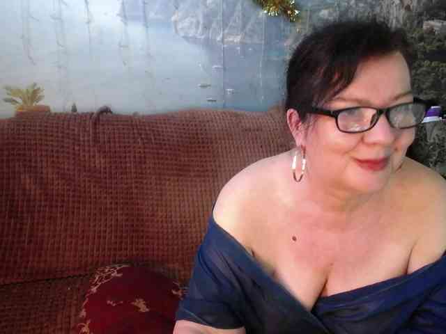 Lori20 webcam