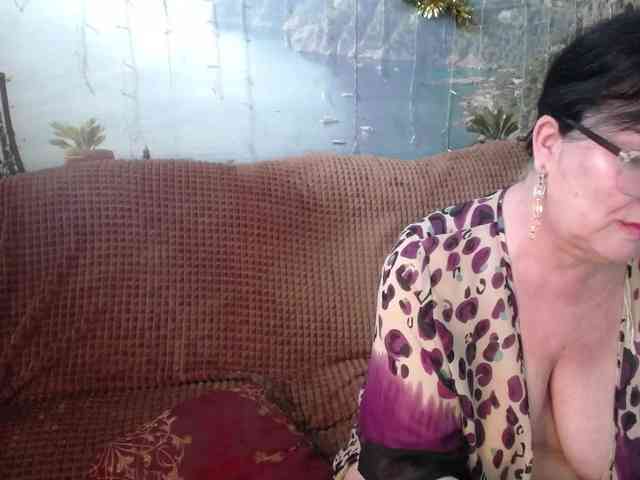 Lori20 webcam
