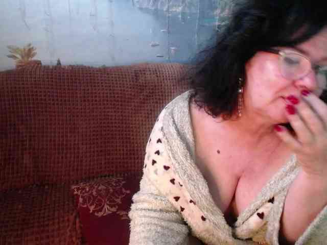 Lori20 webcam