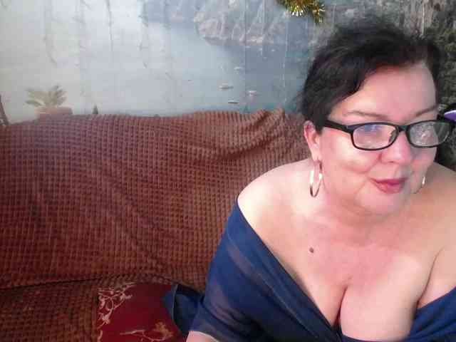 Lori20 webcam