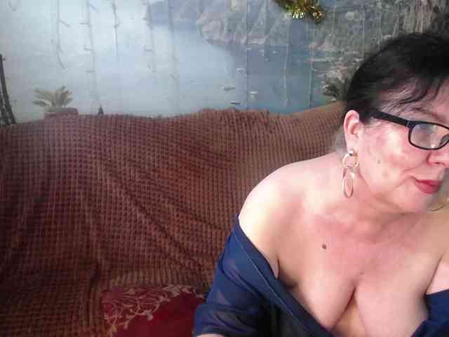 Lori20 webcam